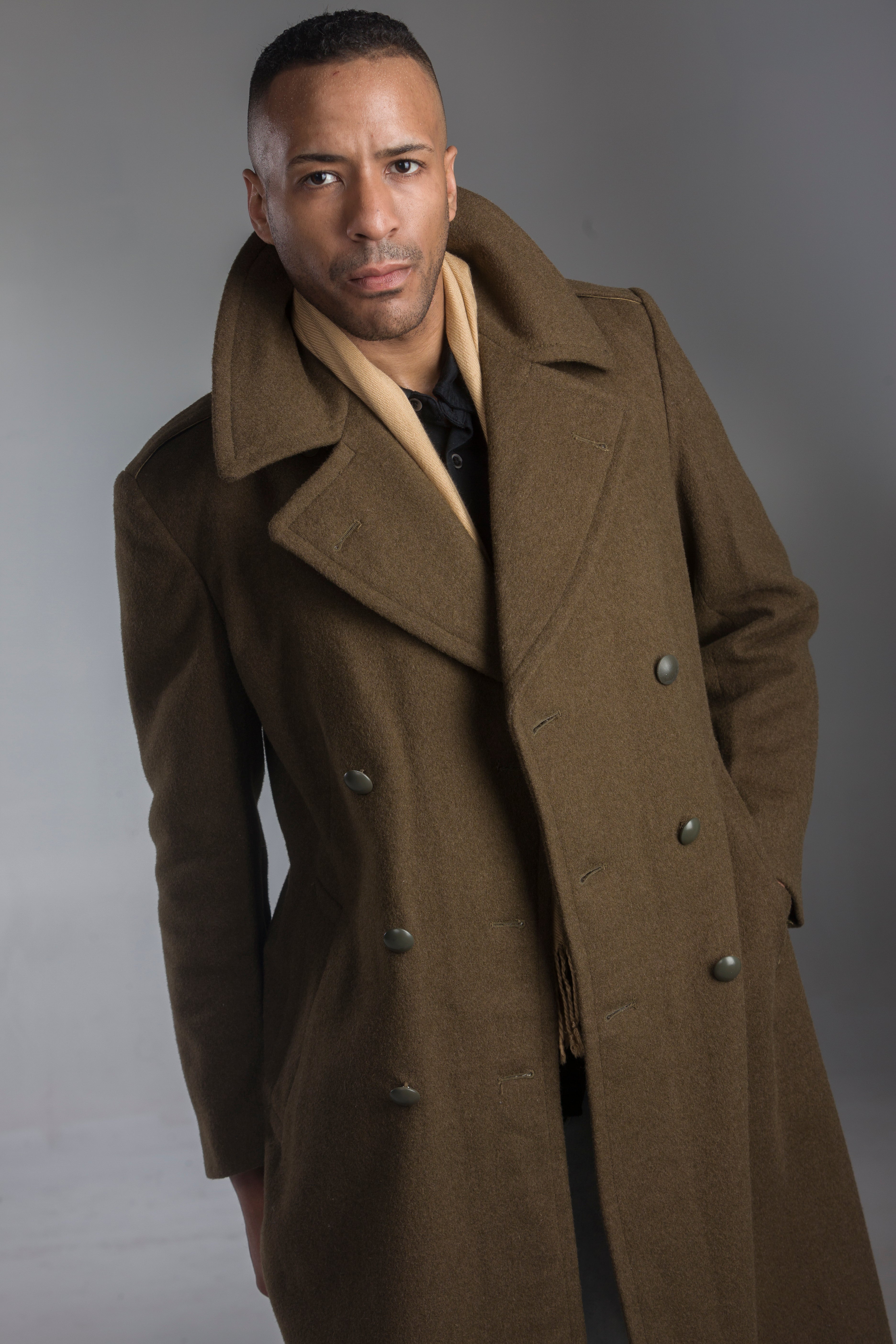 WWII Style Brown M47 French Army Wool Overcoat - Vintage Charm