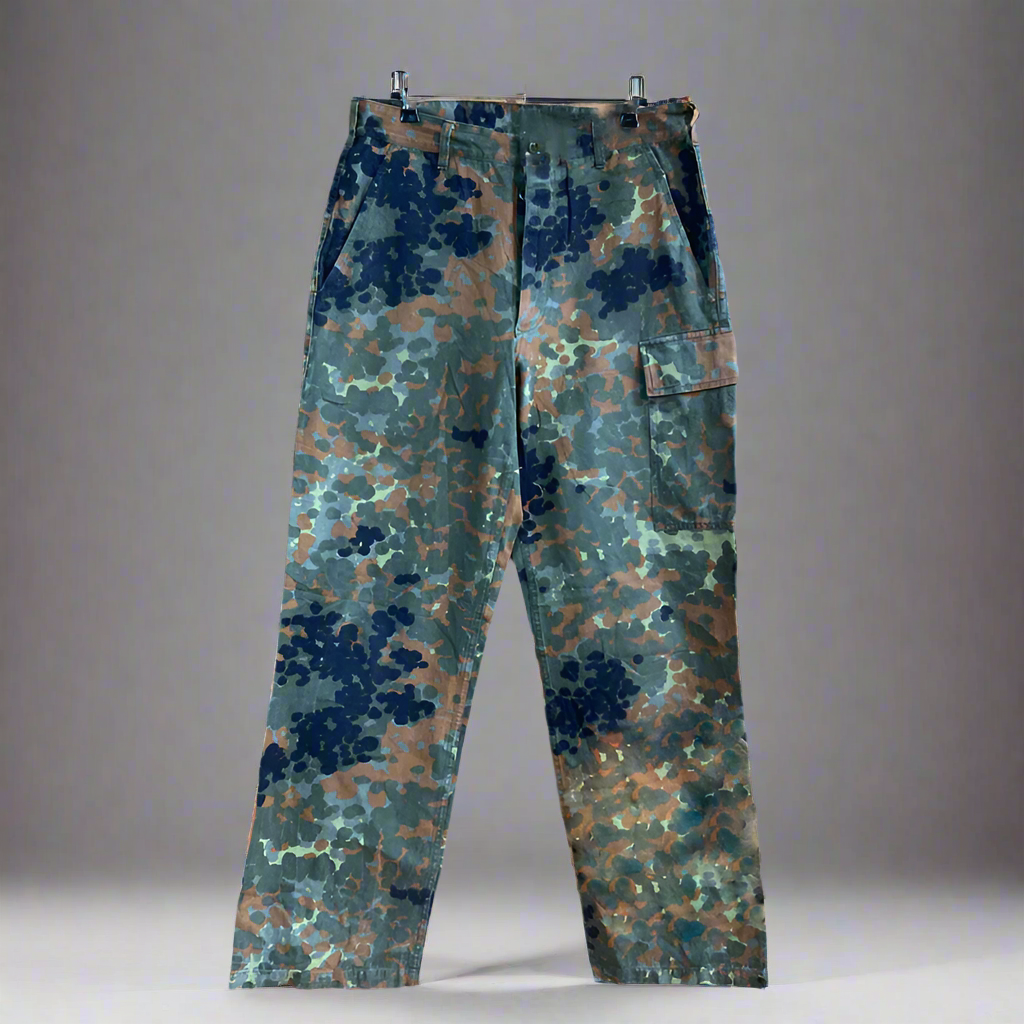 1990s-2000s Belgian military ladies Flectarn camo cargo pants