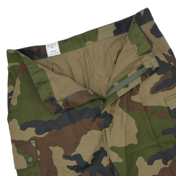 1990s - 2000s Armee De Terre French CCE Camo Vinage Military Cargo Shorts