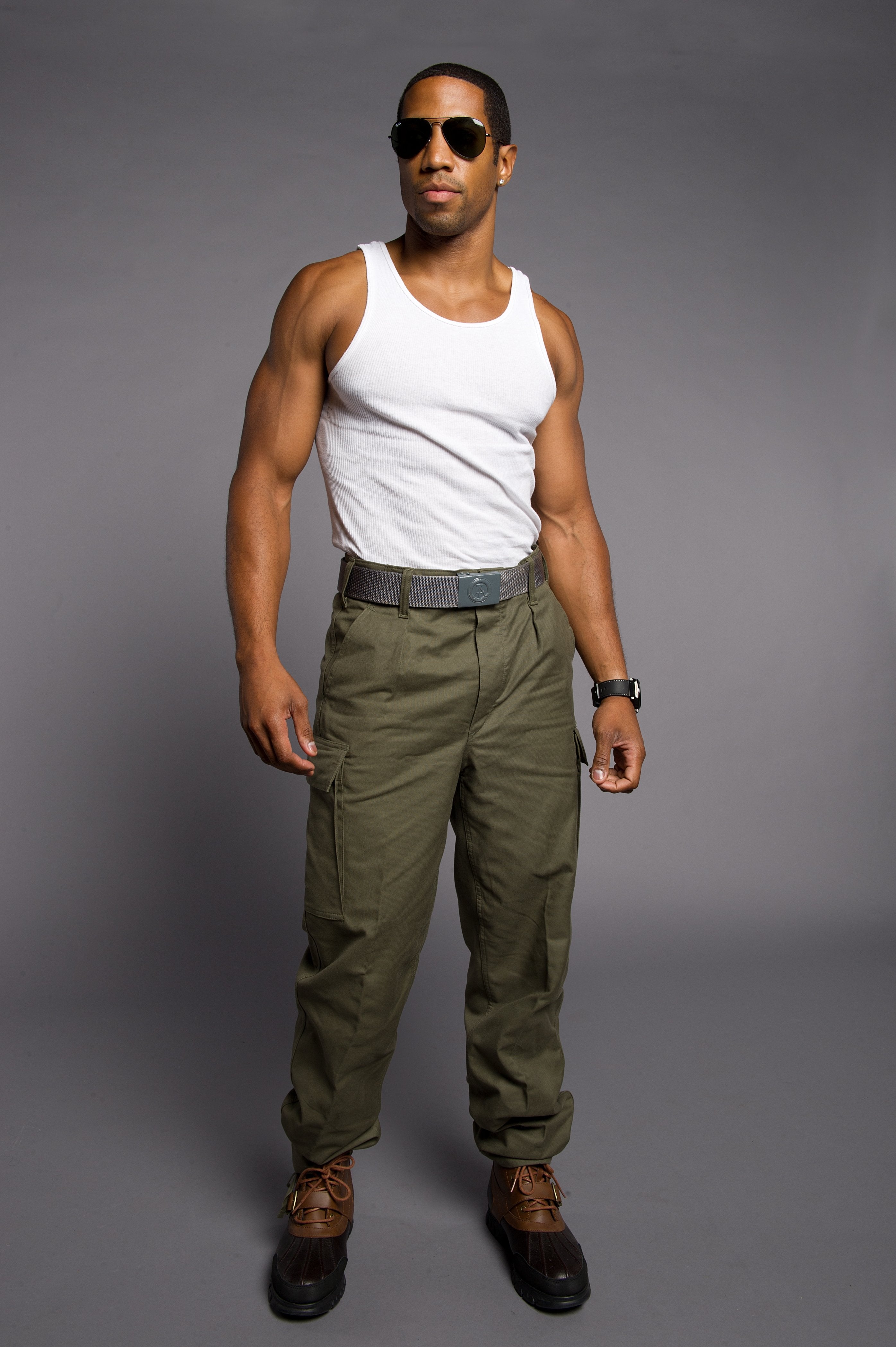 Buy Men's Grey Oversized Cargo Pants Online at Bewakoof